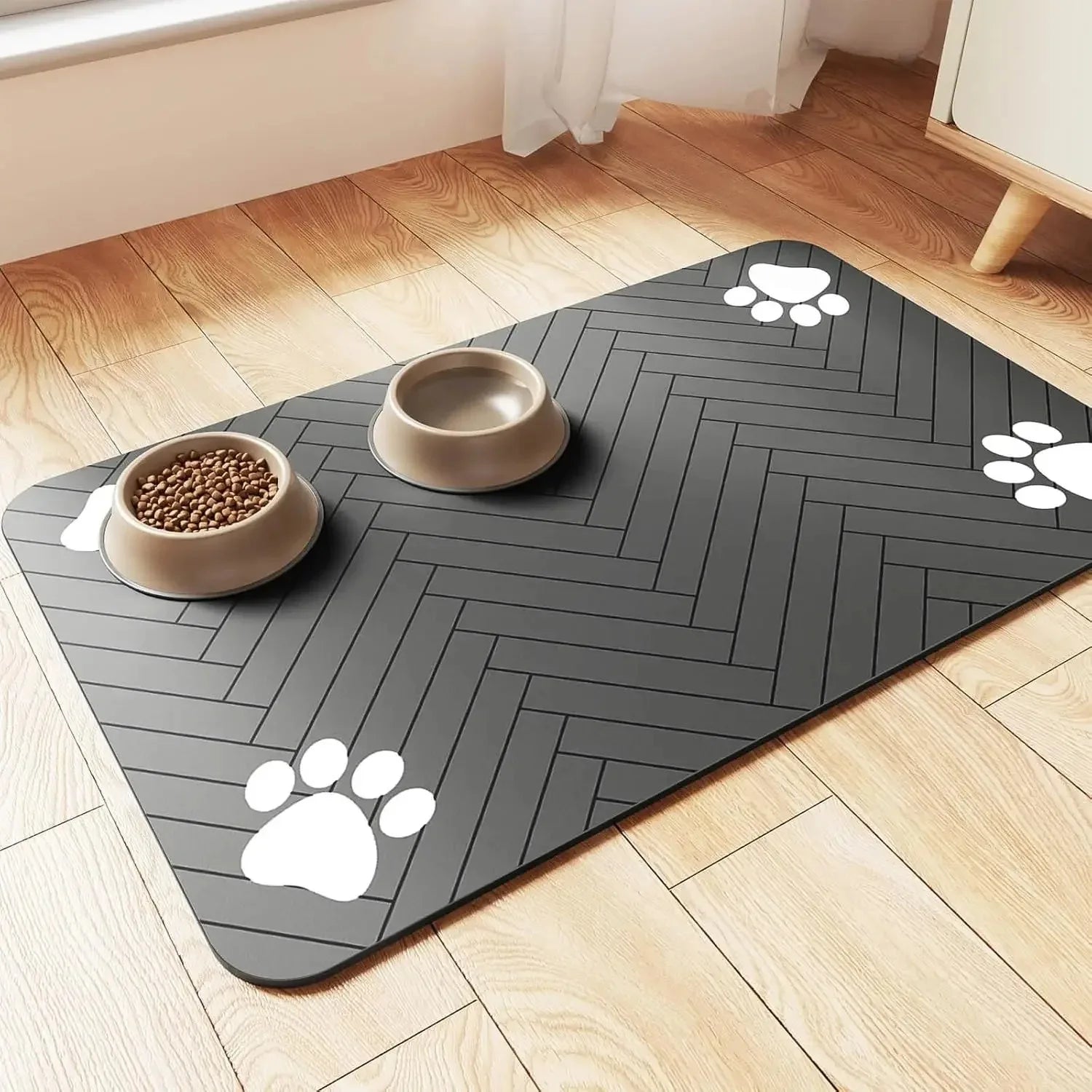 Quick-Dry Pet Feeding Mat - Absorbent Water Mat for Dogs & Cats