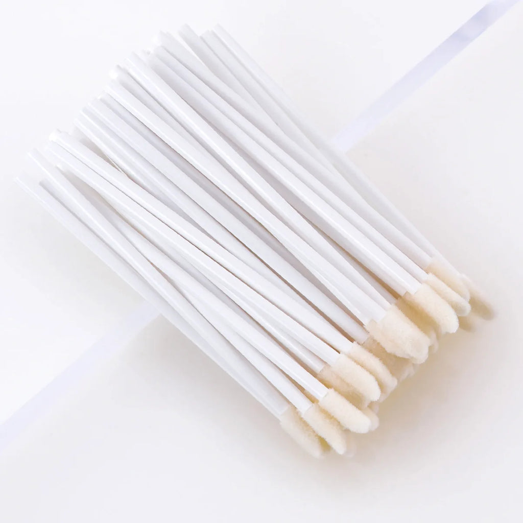 Disposable Lip Brush Applicators (50 / 100pcs Pack) | Wholesale Makeup Lip Gloss Wands