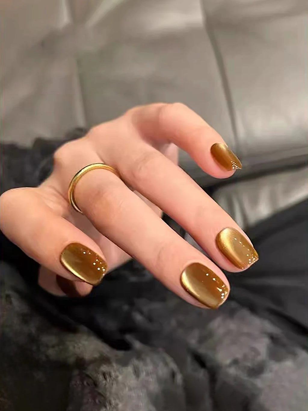 WS Black Glass Cat Eye Magnetic Gel Nail Polish