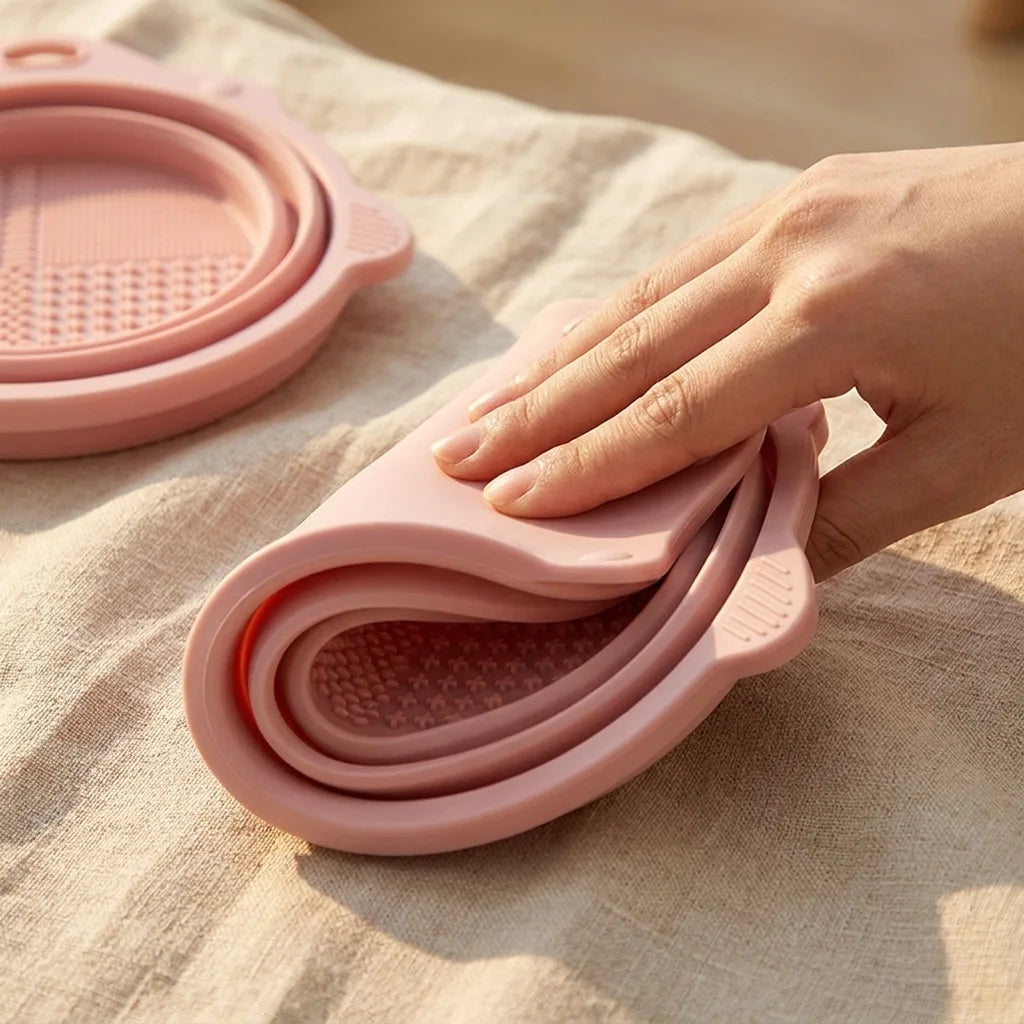 Makeup Brush Cleaner Bowl Set - Gentle Bristle Cleaning Mat for Brushes & Powder Puffs