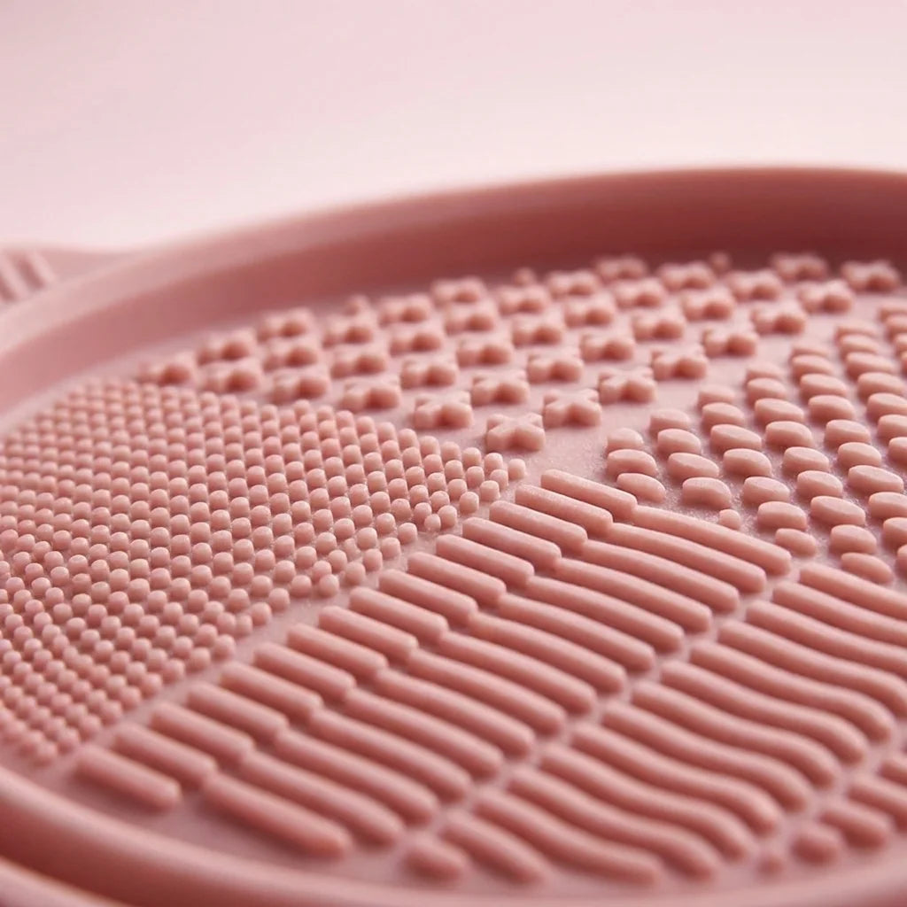 Makeup Brush Cleaner Bowl Set - Gentle Bristle Cleaning Mat for Brushes & Powder Puffs